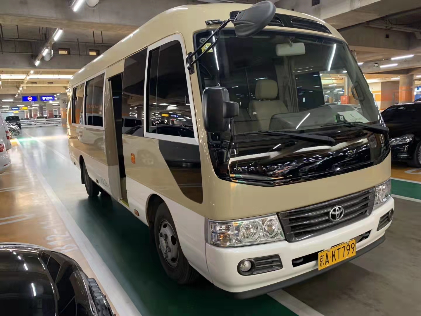 北京商務(wù)車租車 北京商務(wù)車租車